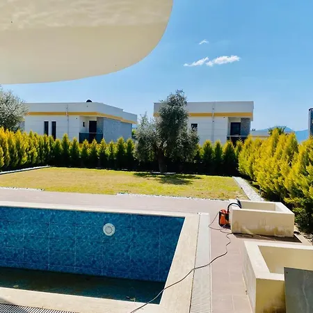Alzuharia 2 Villa Kusadasi